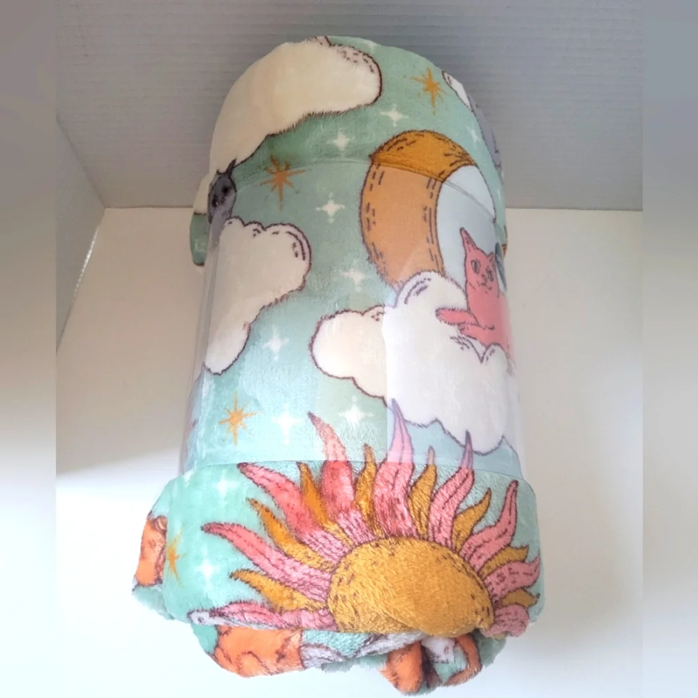 Cats and Cosmos Scene Super Soft Oversized Plush Throw Blanket NWT